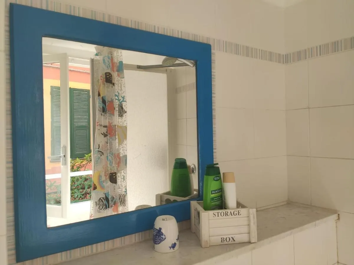 Chez Tamara With Private Parking And Air Conditioned Monterosso al Mare Apartment